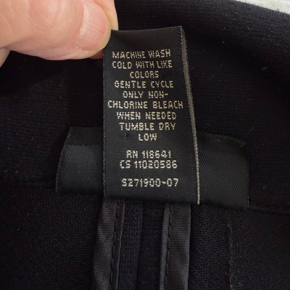 Lane Bryant Black Blazer size 16 knit - Picture 6 of 8